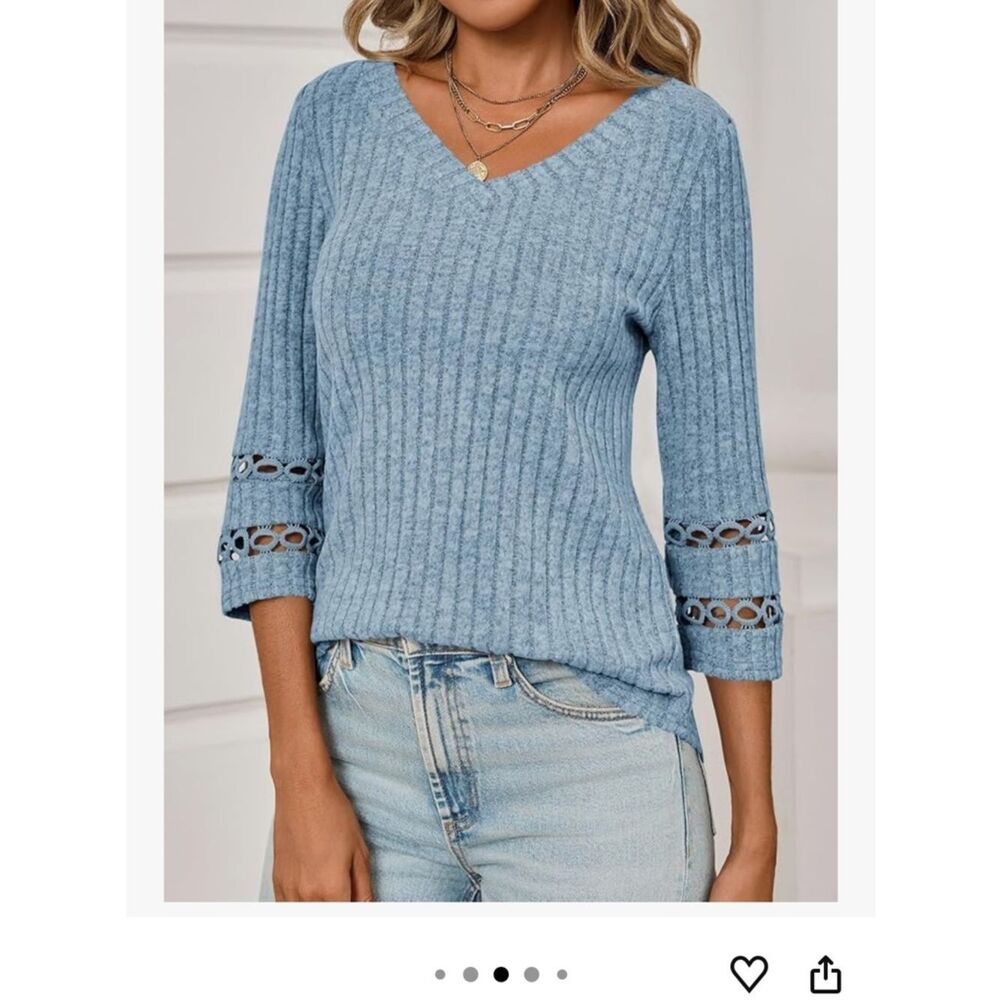 Pretty Garden Various Sizes Mid-Blue Long-Sleeve V-Neck Top